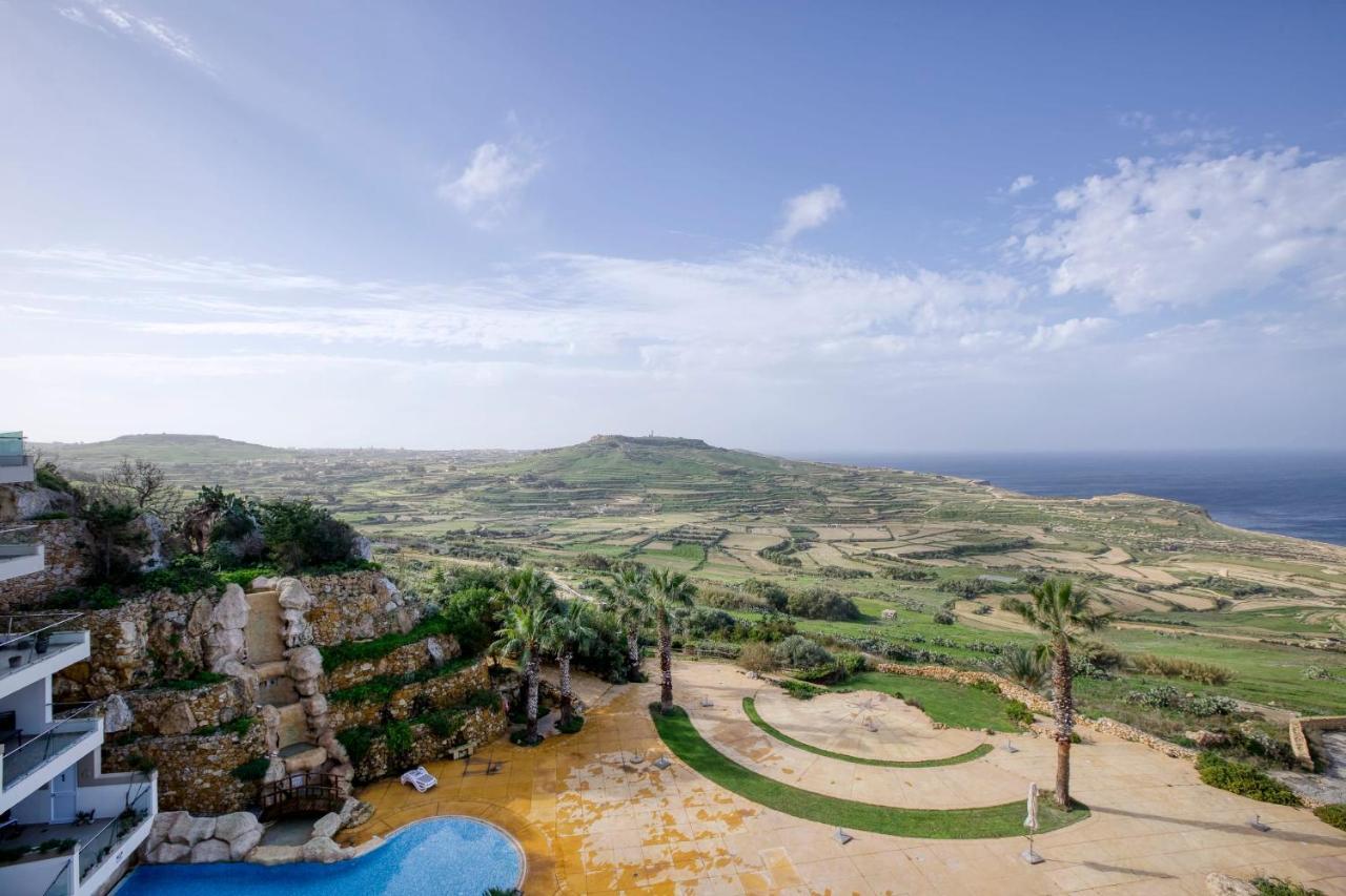 Apartment With Pool-Hosted By Sweetstay Zebbug  Экстерьер фото