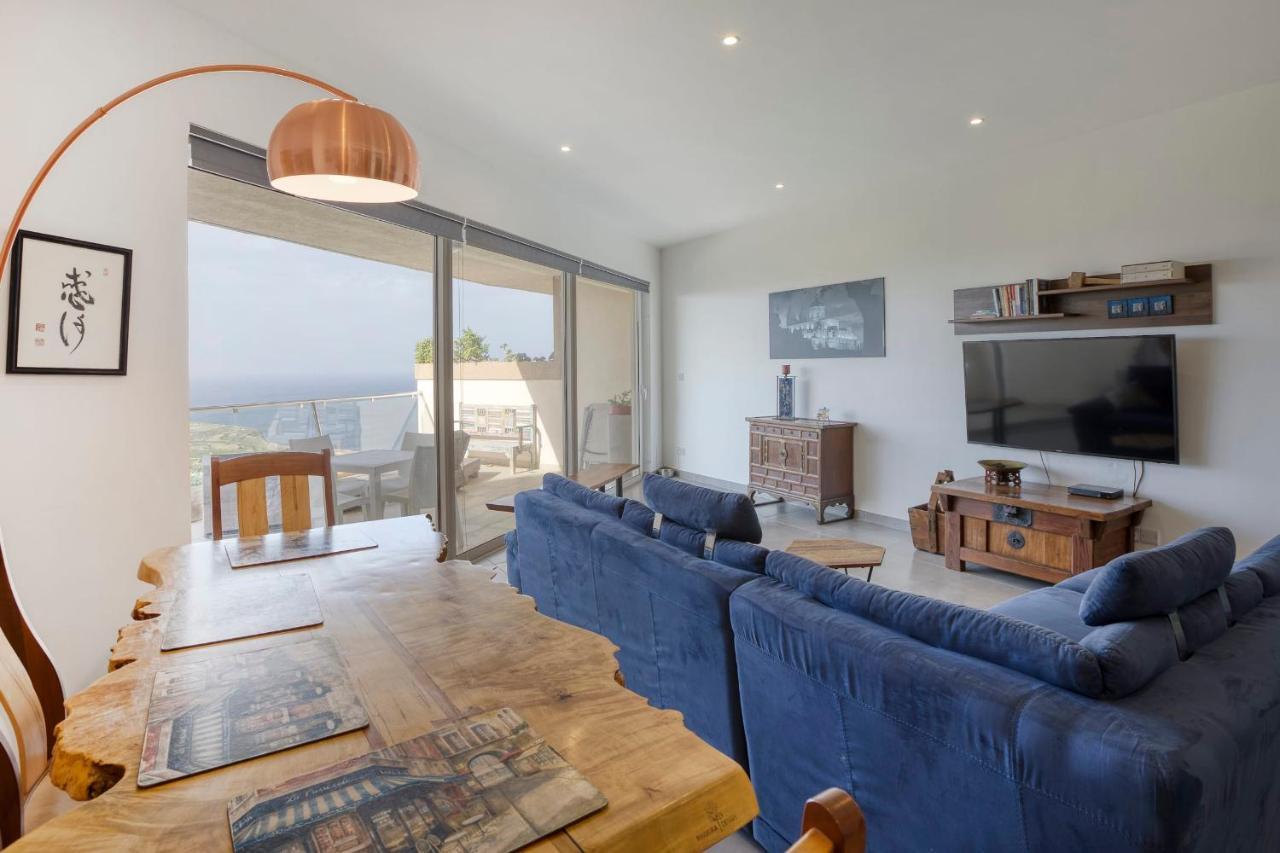 Apartment With Pool-Hosted By Sweetstay Zebbug  Экстерьер фото